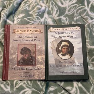 Dear America Hardback Journal Book Set - Red & Dark Green Covers